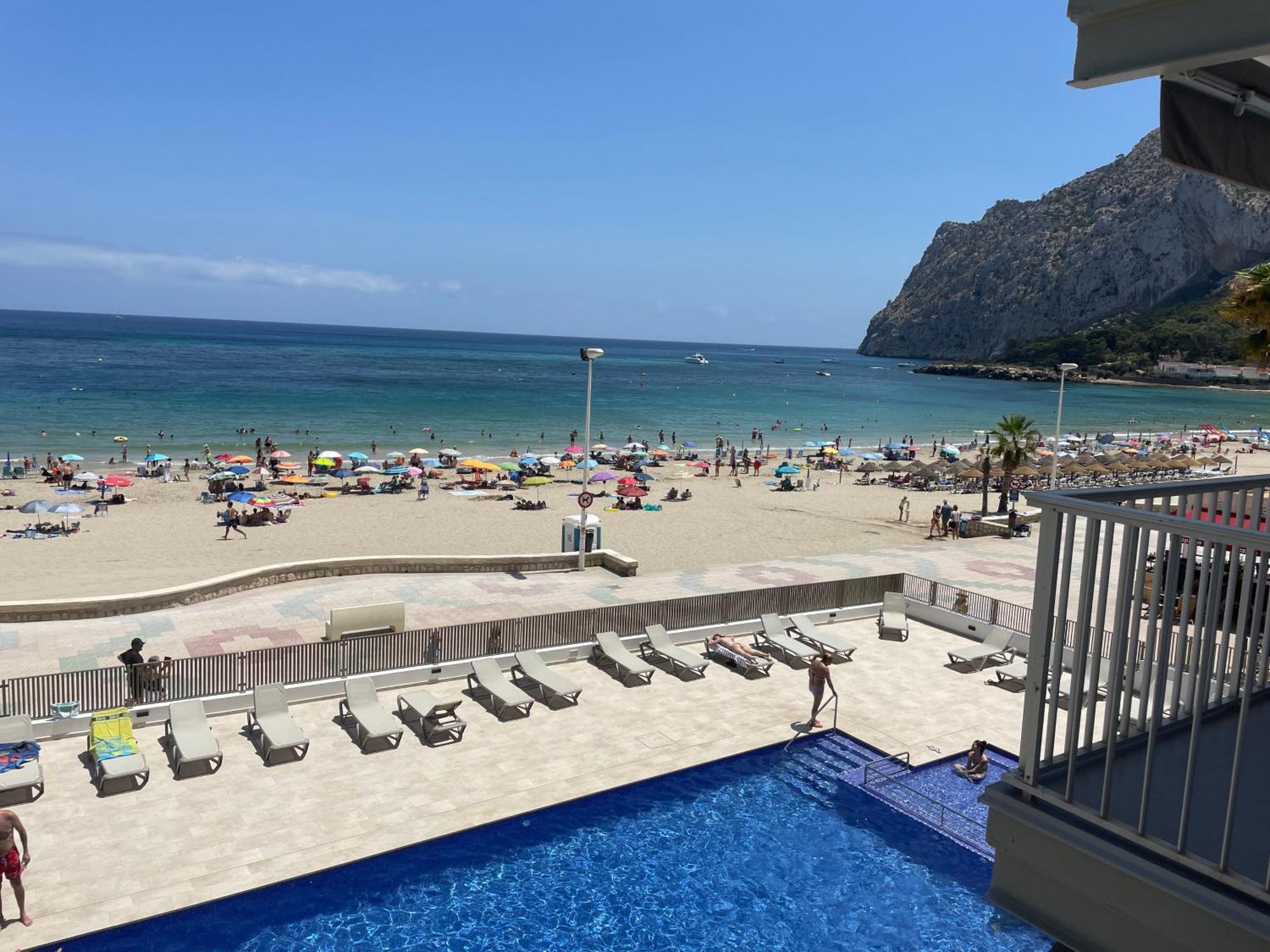 Medi Playa Primera Linea Con Piscina Calpe Exterior foto